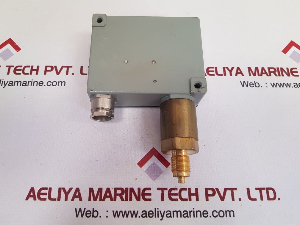 Trafag 900.2376.924 pressure switch ip65
