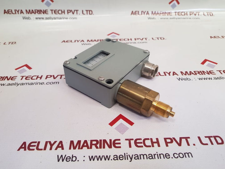 Trafag 900.2376.924 pressure switch ip65
