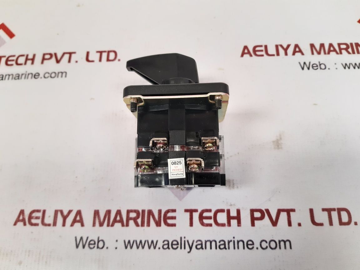 Yong sung cam switch 10a 250vac