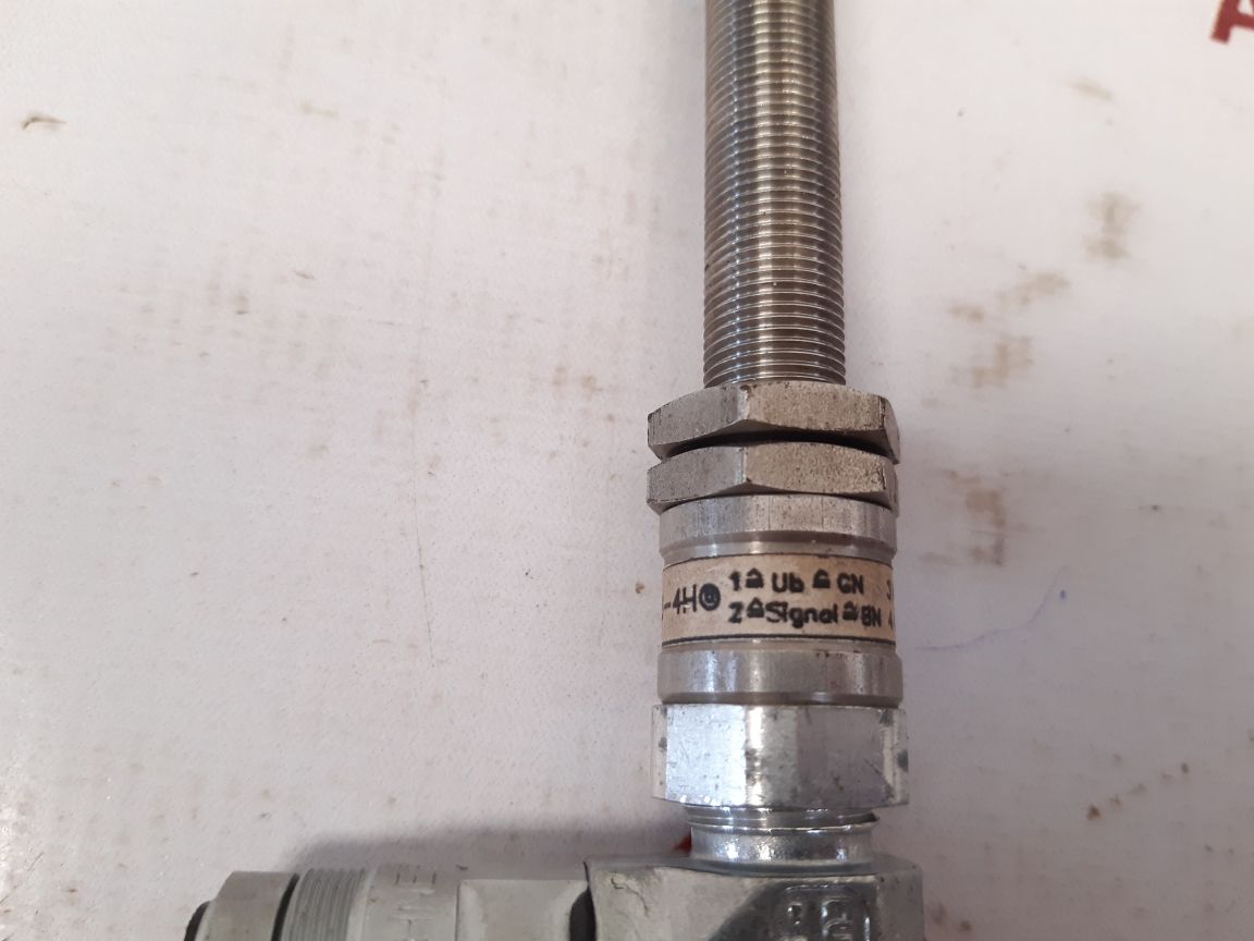 Euchner fgl01406-4h linductive pulse sensor with amplifier new 