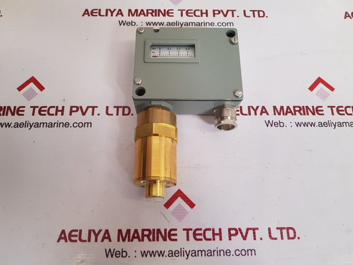Trafag 920.2374.931 differential pressure switch New 

