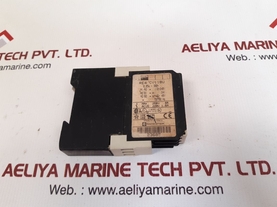 Telemecanique re 4 cv11bu timer relay
