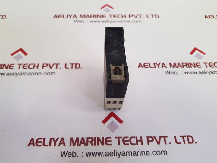 Telemecanique re4 ml11bu time relay 0,05s-300h
