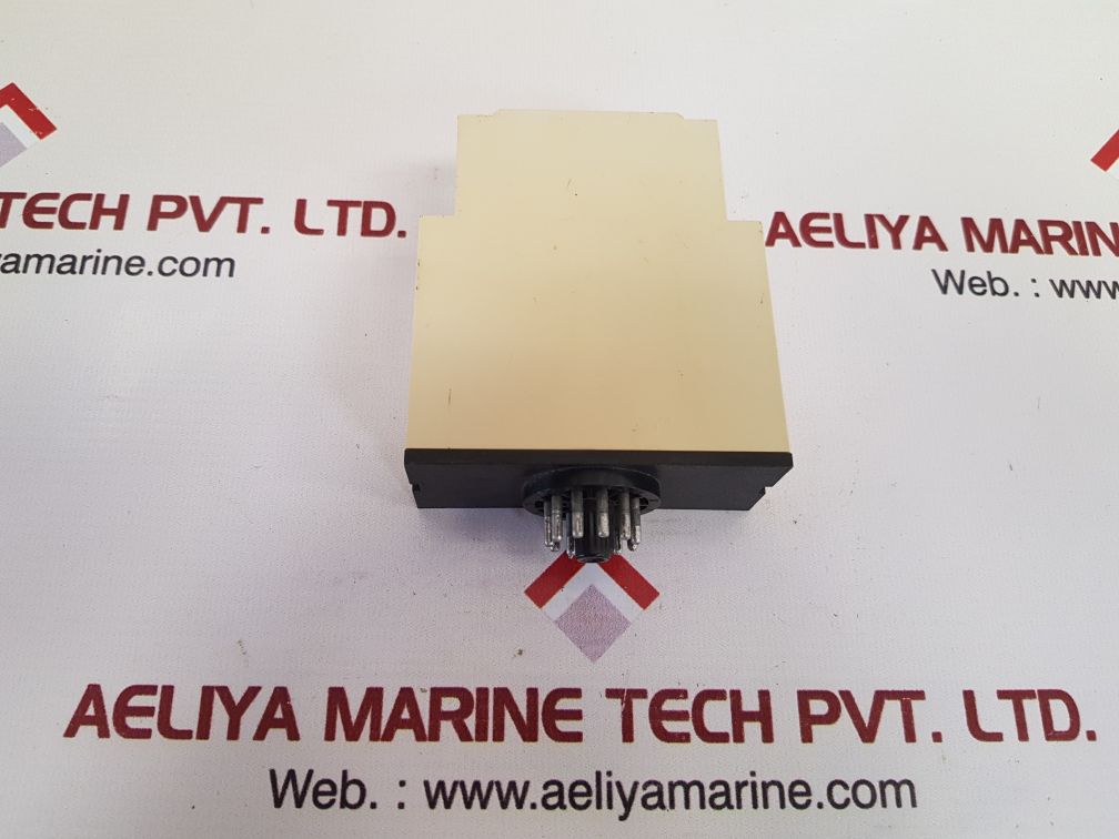 Carlo gavazzi pbb01dm24 true delay on release timer  Used
