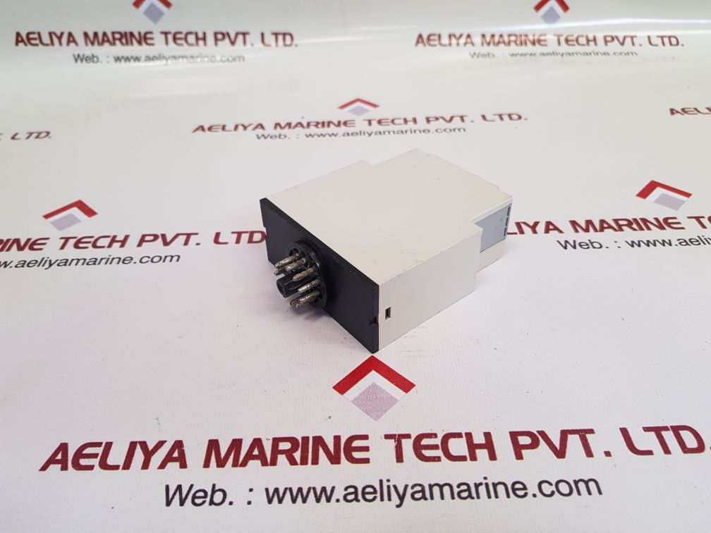 Carlo gavazzi pcb01cm24 time delay relay
