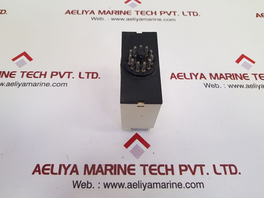 Carlo gavazzi pcb01dm24 multifunction timer