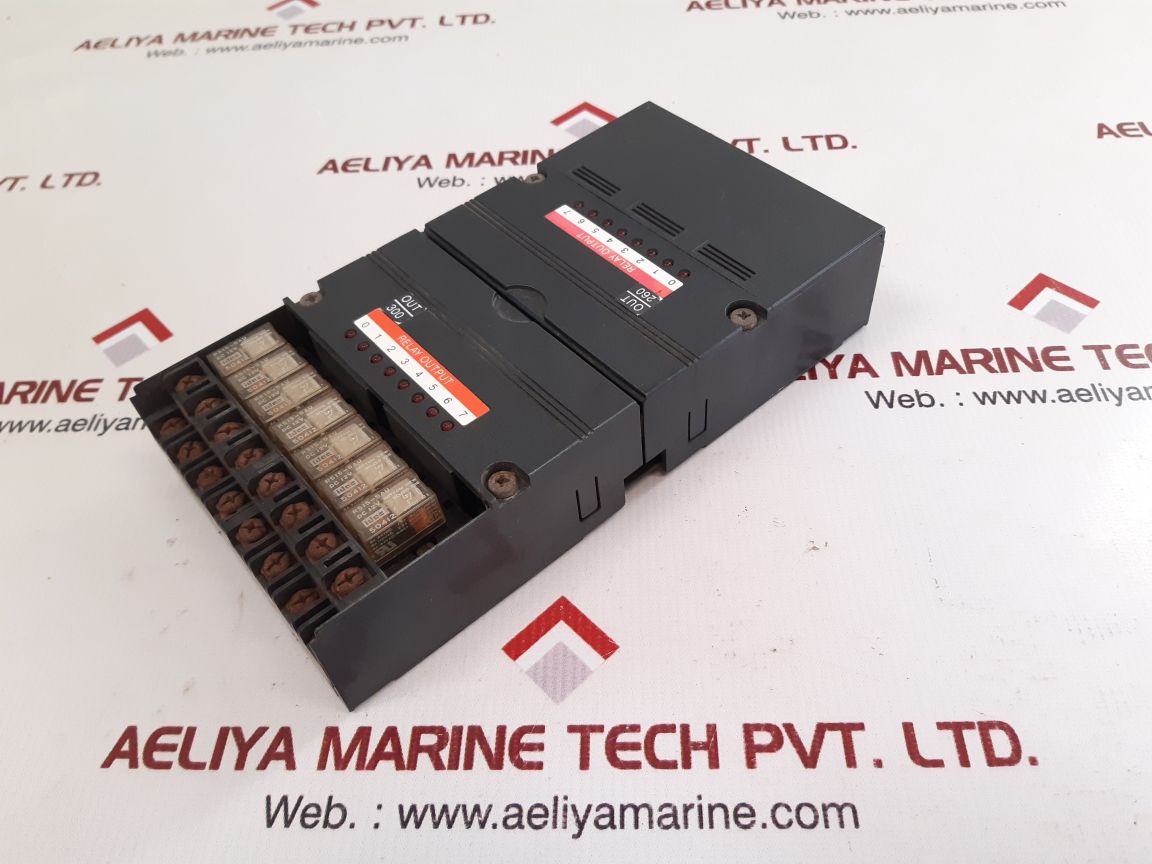 Idec izumi pfj-t081u 8-relay output unit fa-1j Used 