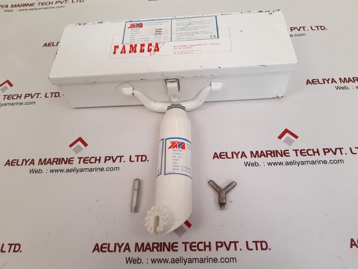 Fameca tag 200 electronic acoustic visual voltage detector
