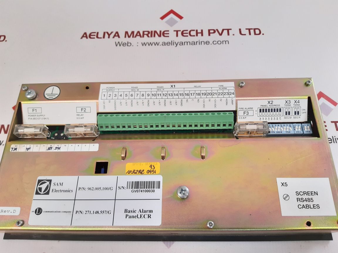 Lyngso marine ums 2100 basic alarm panel 962.005.100 used
