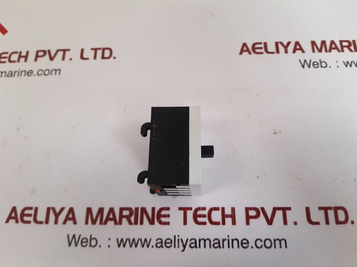 Square d class 8502 auxiliary contact pe 4.10 e