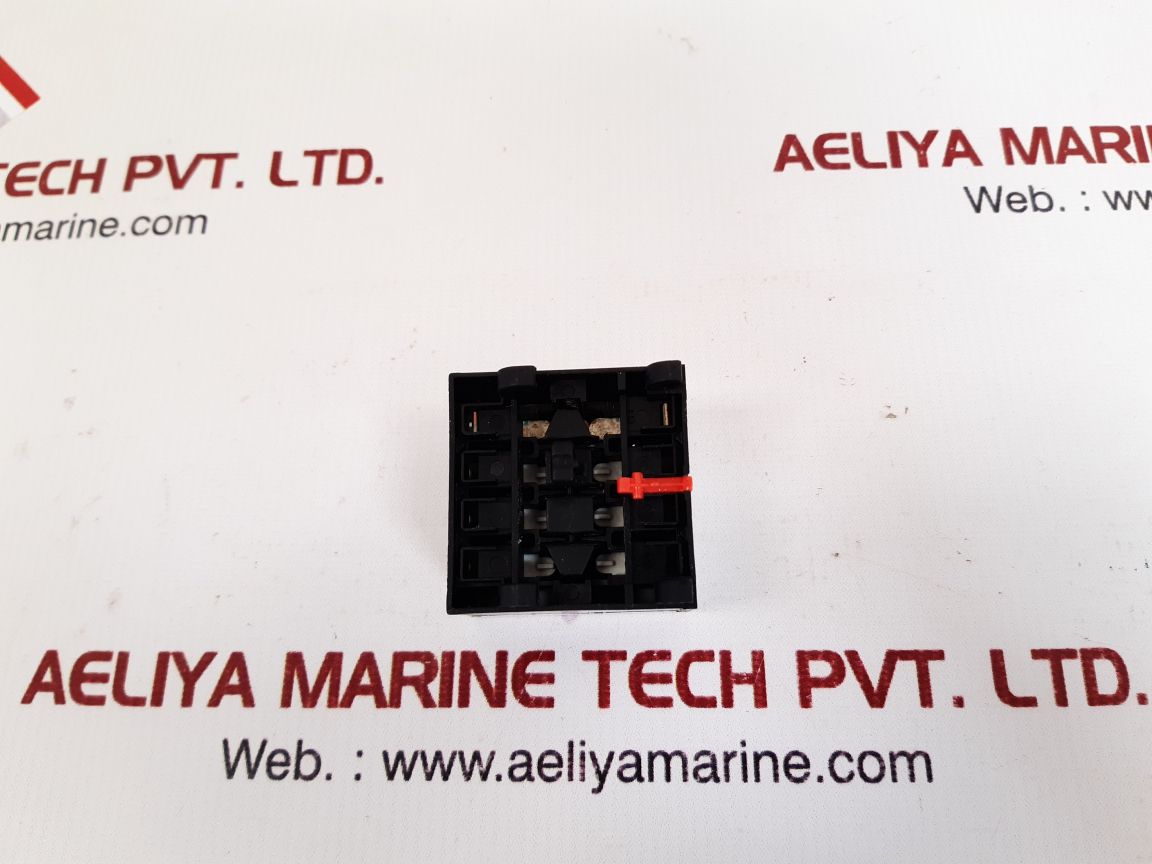 Square d class 8502 auxiliary contact pe 4.10 e