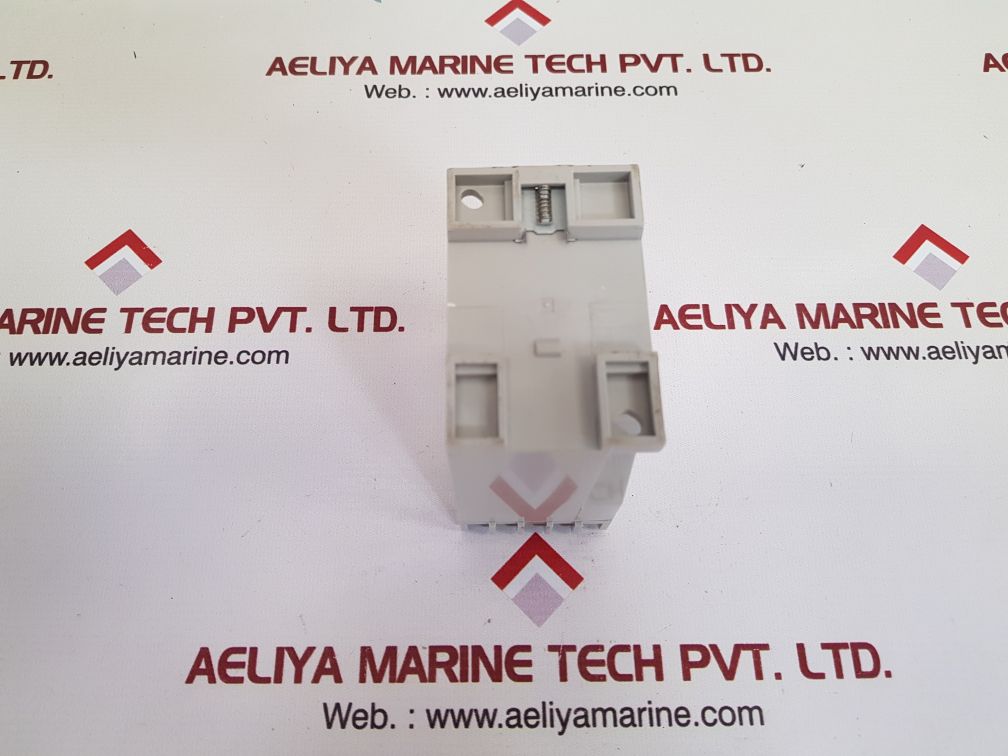 Samwha evr-pd 440 n 220 electronic voltage relay