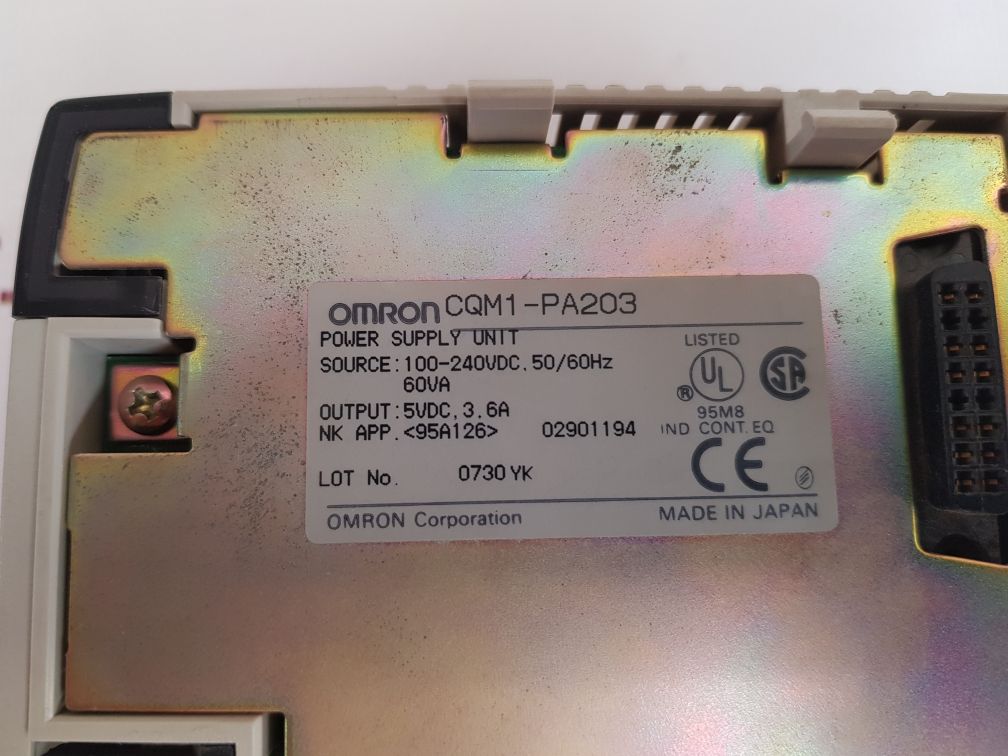 Omron cqm1-pa203 power supply unit