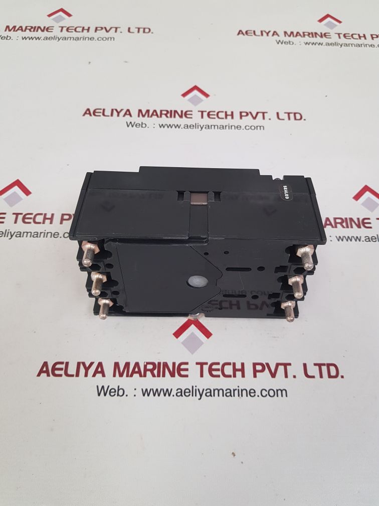 Terasaki xs100nb circuit breaker 20a