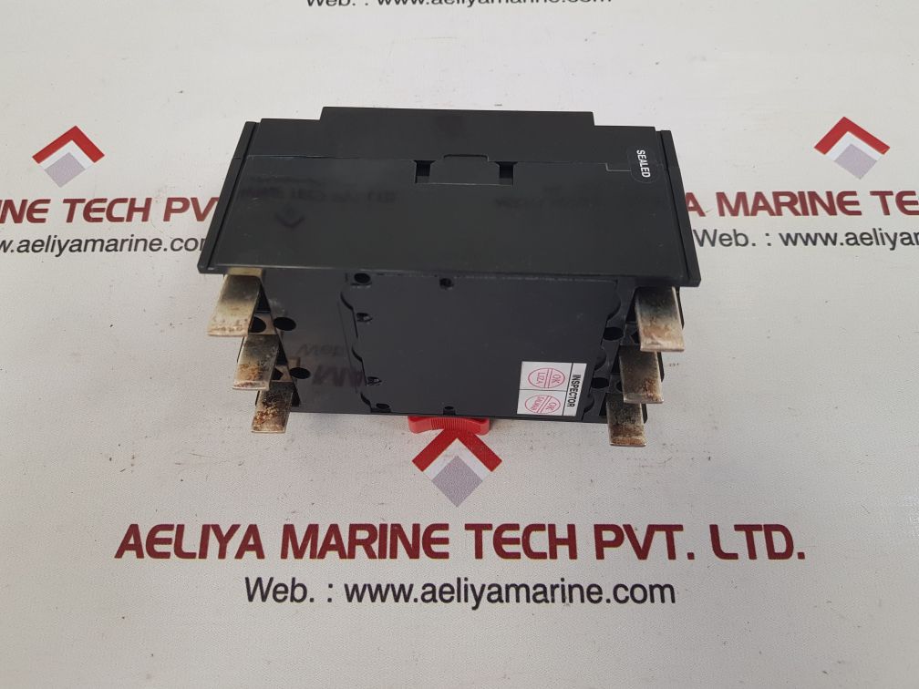 Terasaki xs50cb circuit breaker 15a