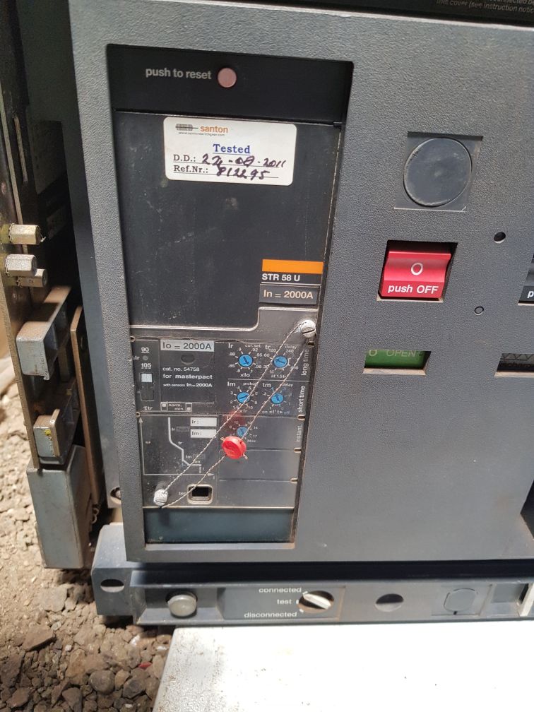 Merlin gerin masterpact mp20 h2 circuit breaker