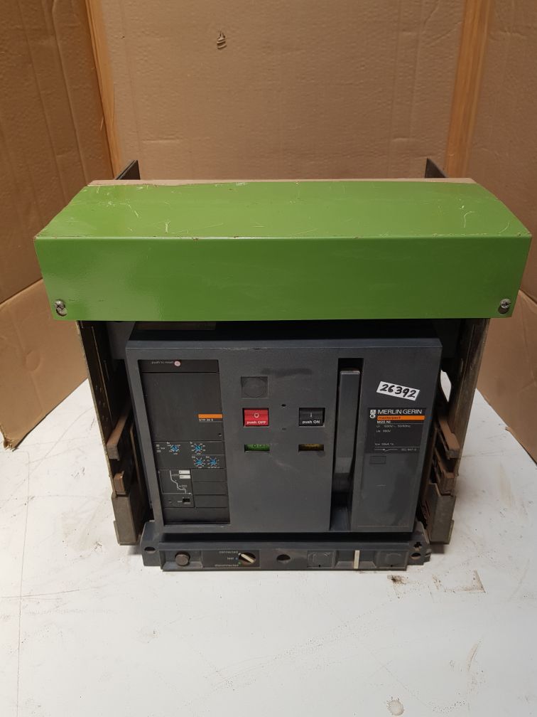 Merlin gerin masterpact m25 nI circuit breaker