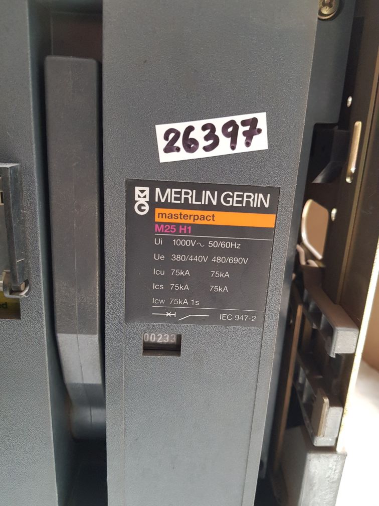 Merlin gerin masterpact m25 h1 circuit breaker