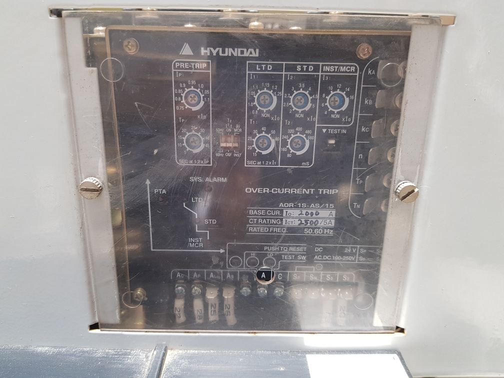 Hyundai hat 25 air circuit breaker
