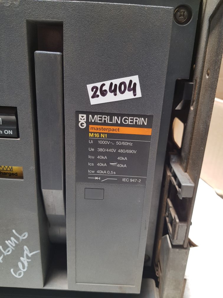 Merlin gerin masterpact m16 n1 circuit breaker str 58 u