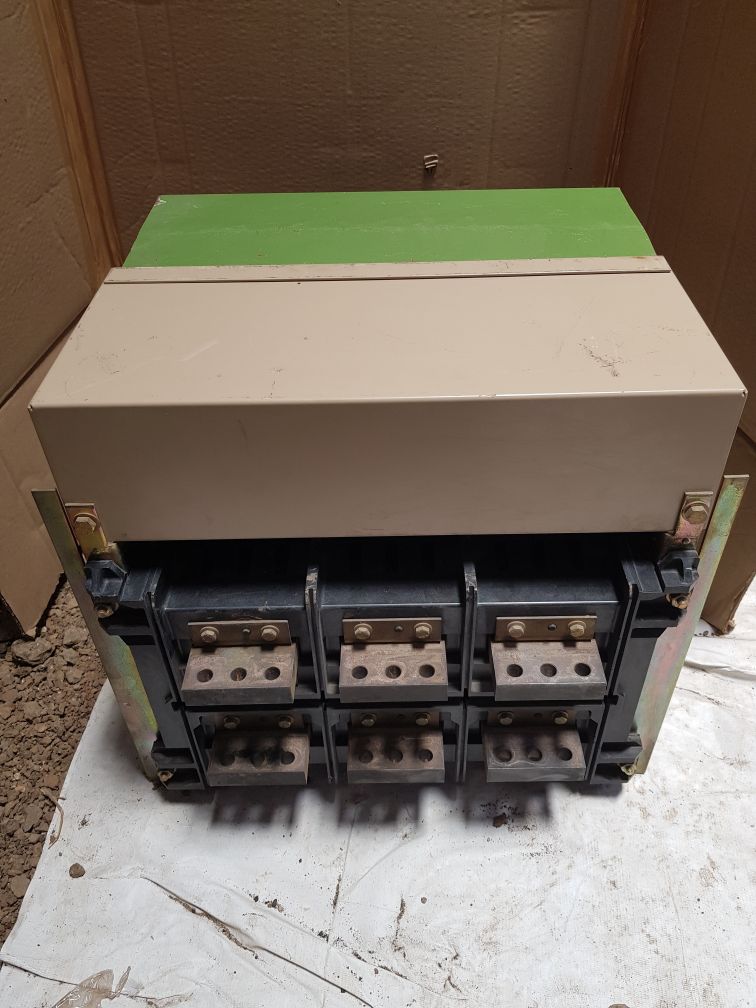 Merlin gerin m25 h1 circuit breaker