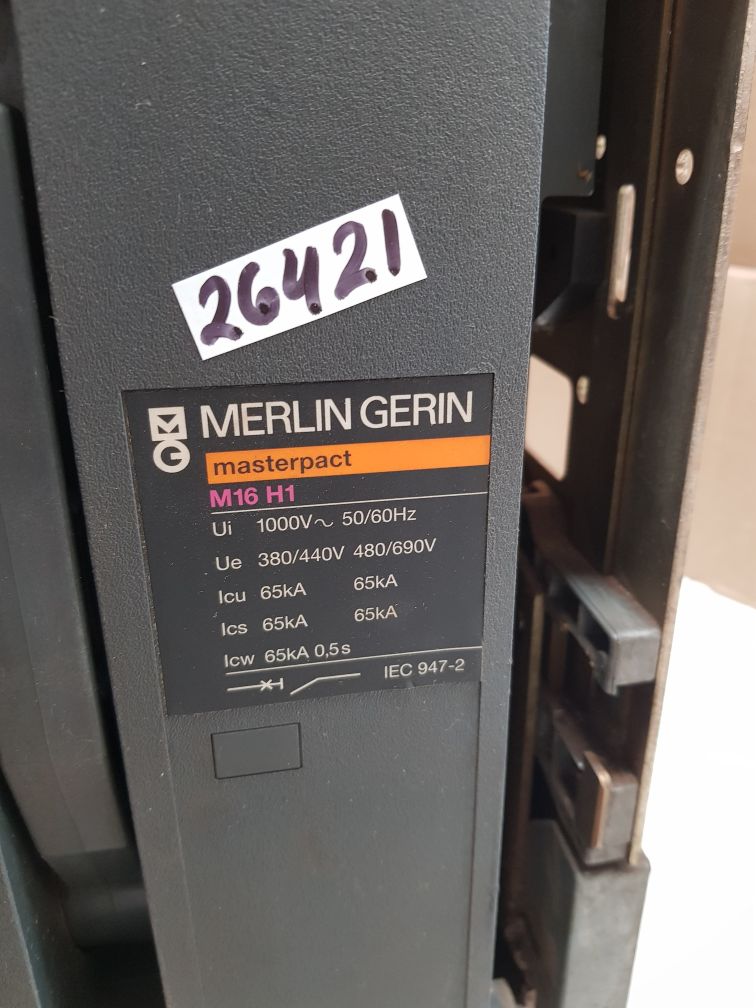 Merlin gerin masterpact m16 h1 circuit breaker