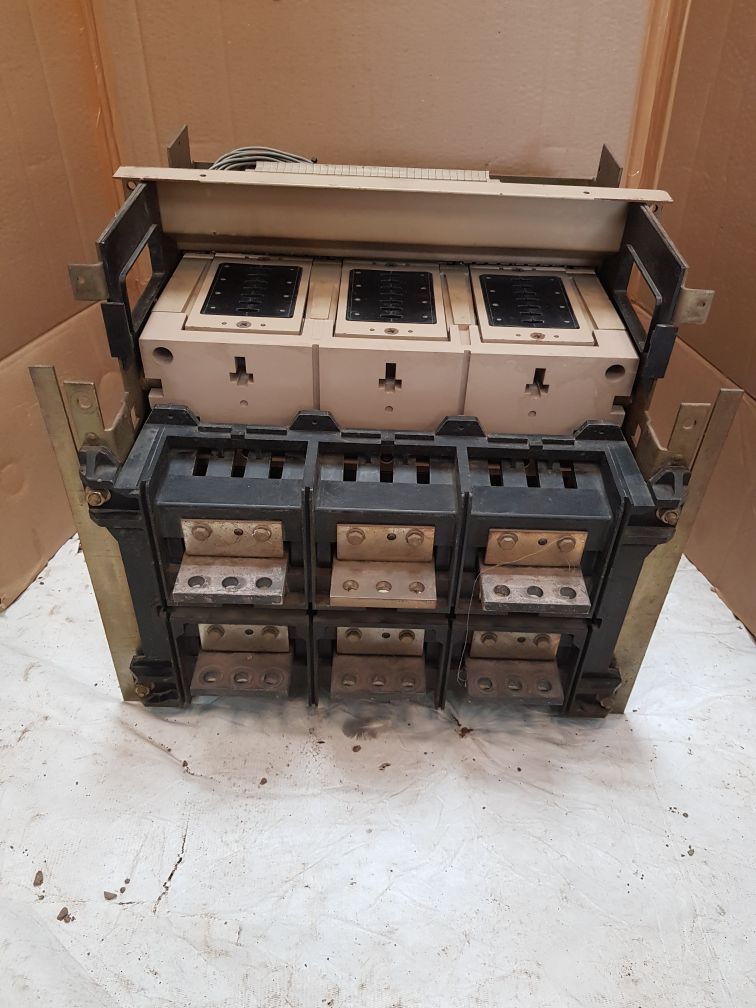 Merlin gerin masterpact m16 n1 circuit breaker str 28 d