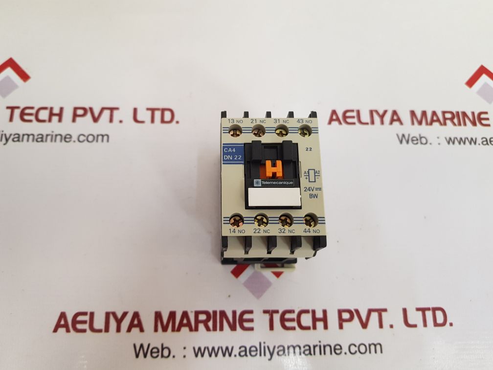 Telemecanique ca4 dn22 control relay ca4 dn22bw
