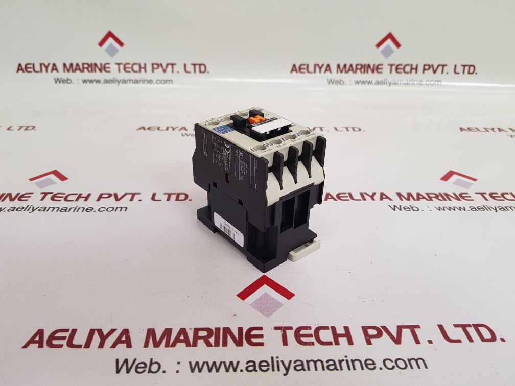 Telemecanique ca4 dn22 control relay ca4 dn22bw
