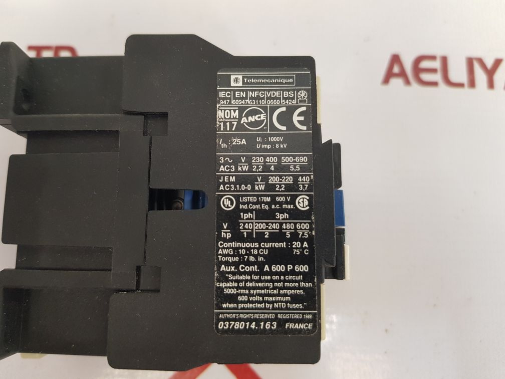 Telemecanique lc1 d09 10 contactor relay lc1 d0910fe7
