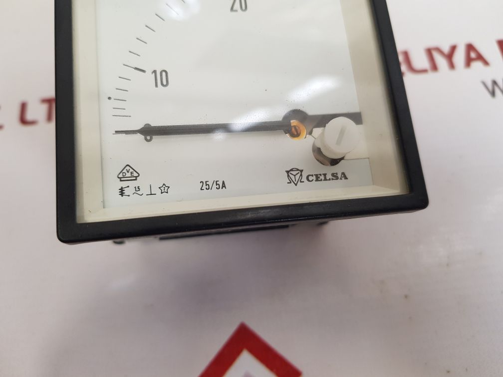 Celsa 25/5a ampere meter 
