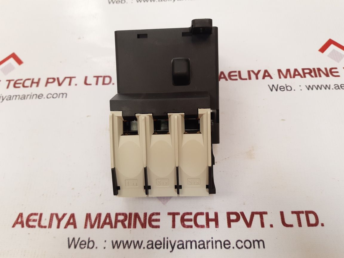 Telemecanique la7-d3064 thermal overload relay terminal block