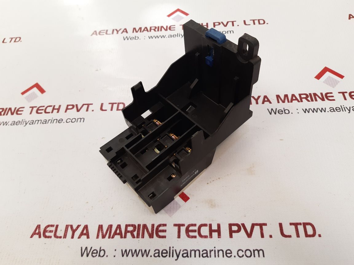 Telemecanique la7-d3064 thermal overload relay terminal block
