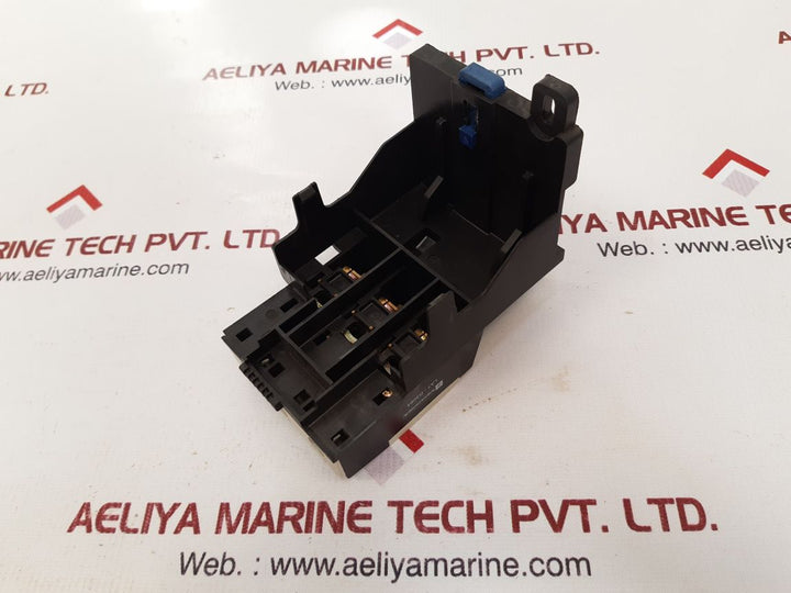 Telemecanique la7-d3064 thermal overload relay terminal block