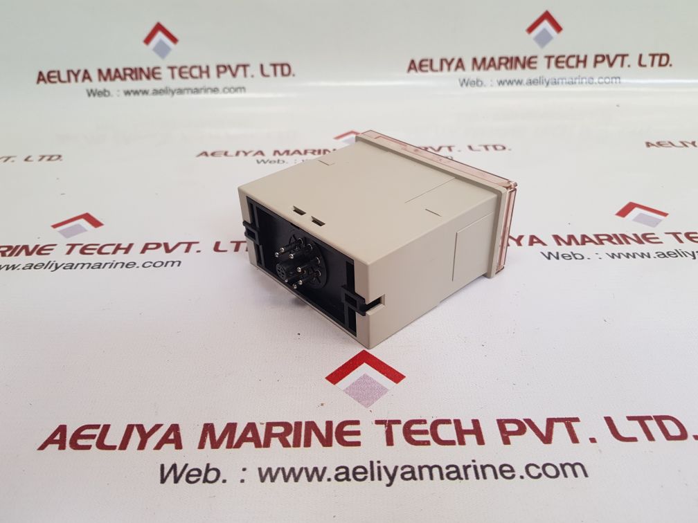 Omron se-sp1n motor relay new
