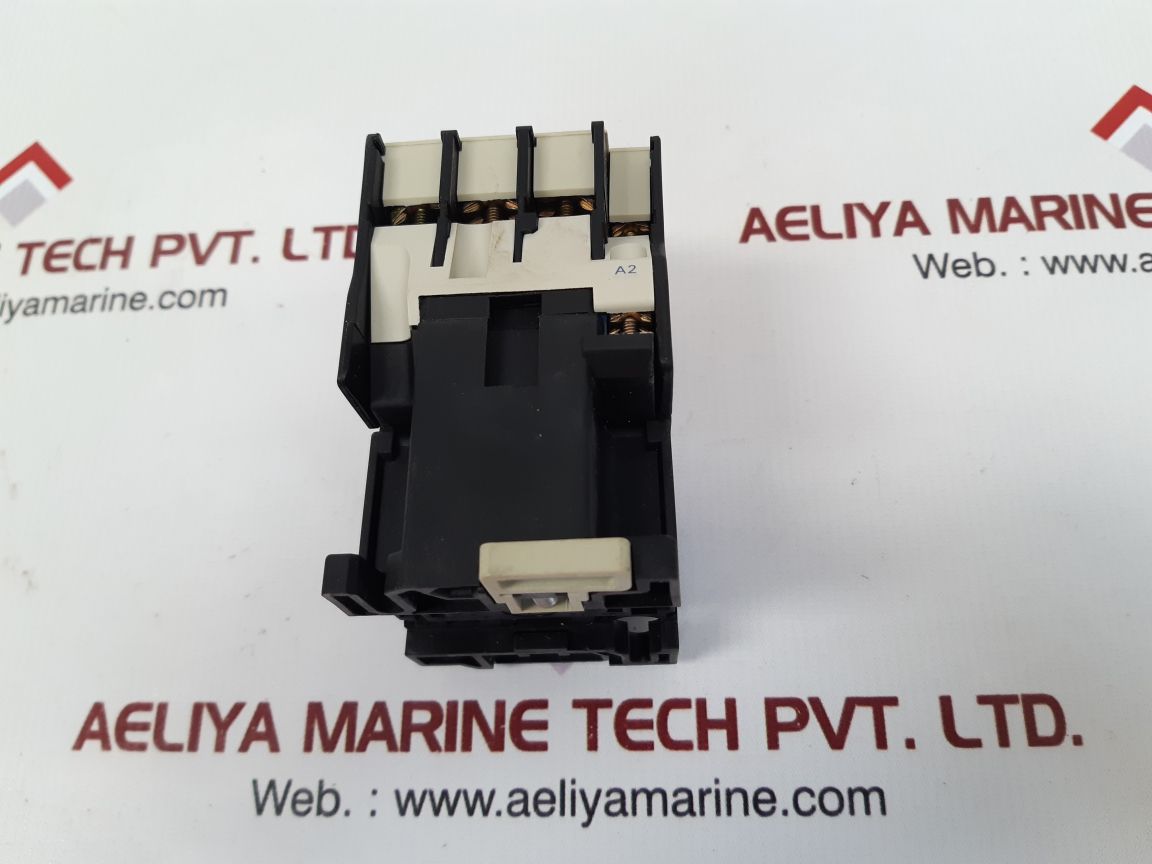 Telemecanique lc1 d3210f7 contactor 
