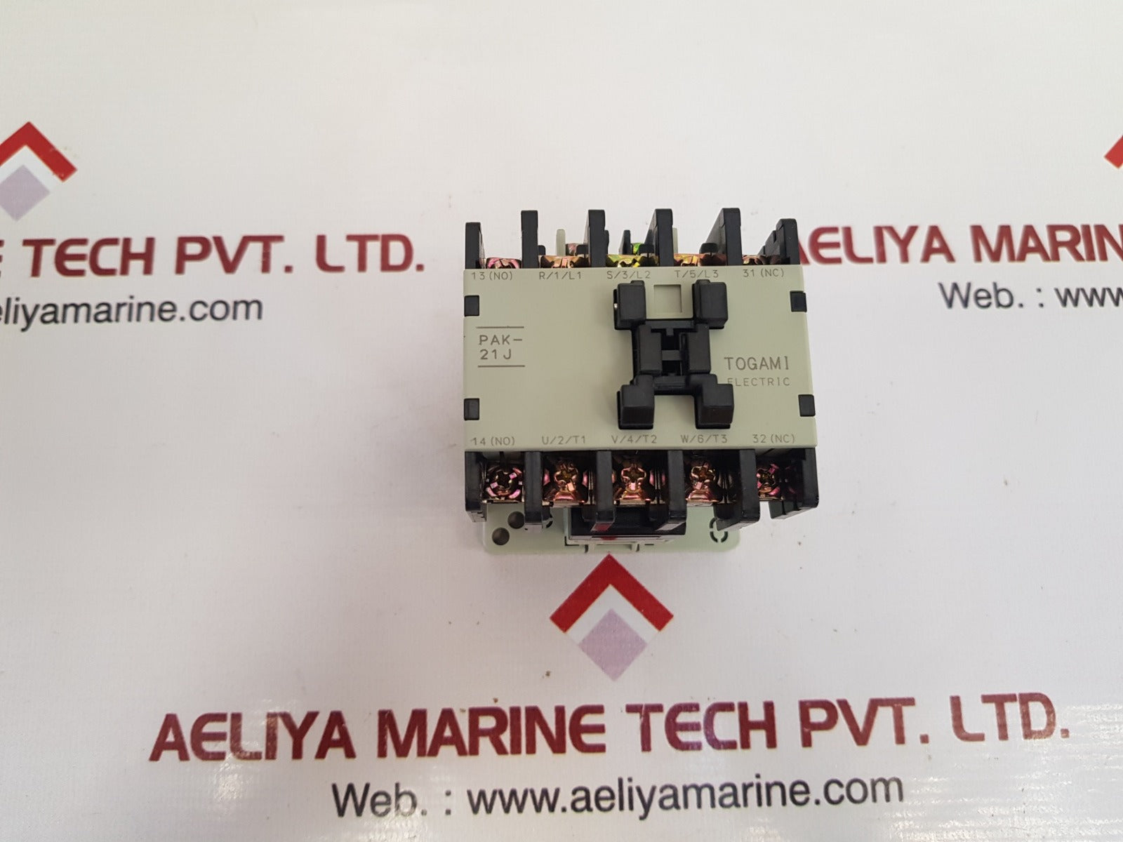 Togami pak-21j magnetic contactor np-16890 coil voltage
