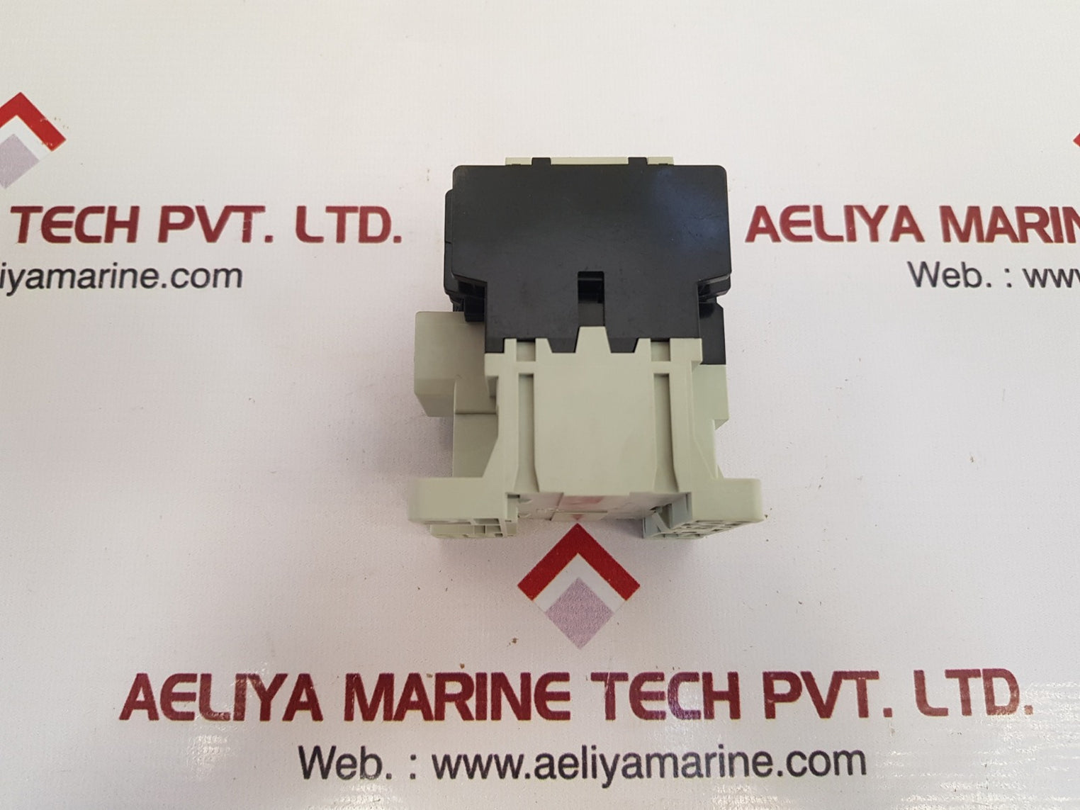 Togami pak-21j magnetic contactor np-16890 coil voltage
