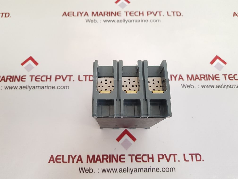 Hyundai hibe 53 molded case circuit breaker 50a
