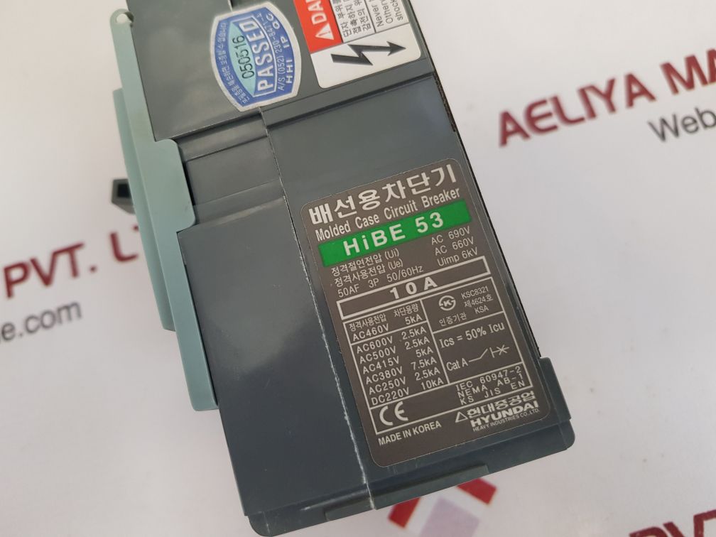 Hyundai hibe 53 molded case circuit breaker 10a
