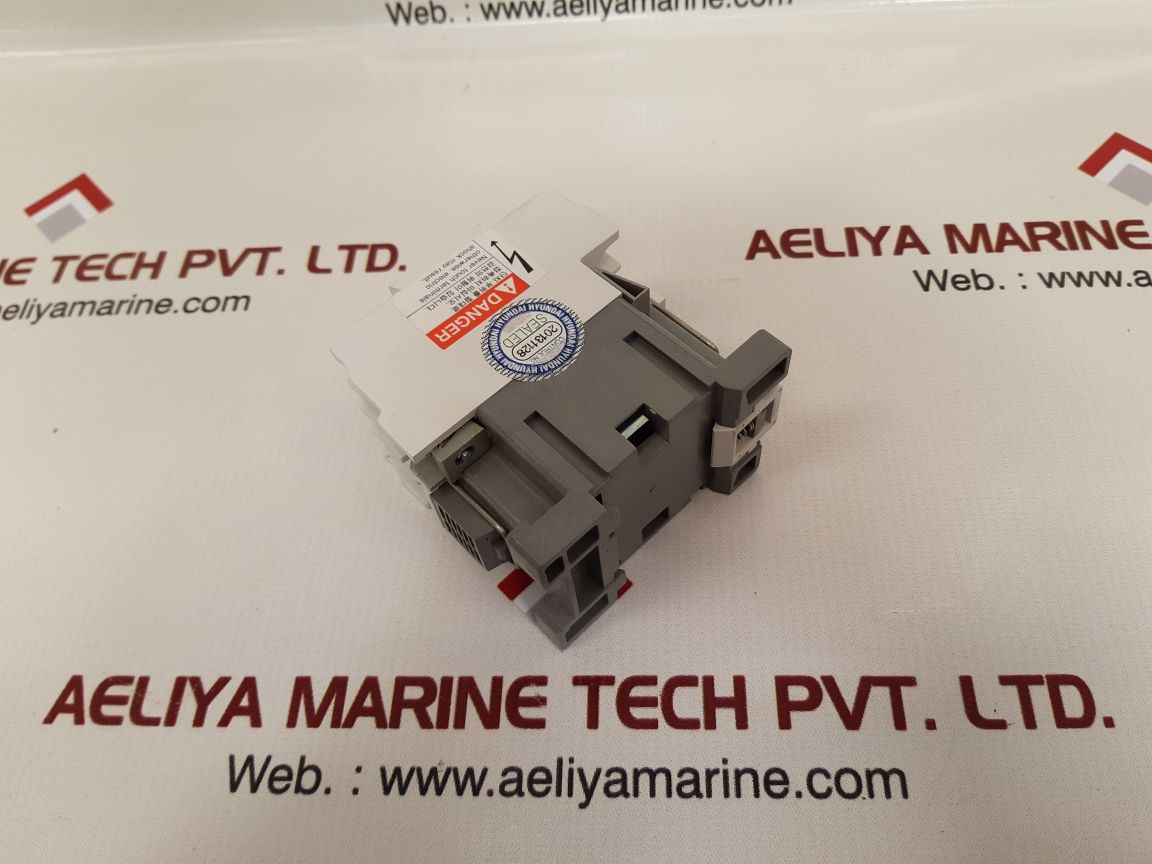 Hyundai hmx 31 control relay 400...440v 60hz New 
