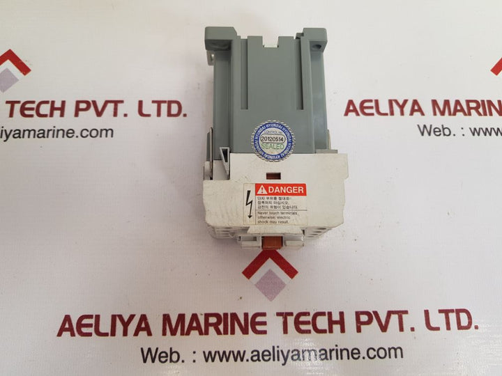 Hyundai hmt 40 control relay
