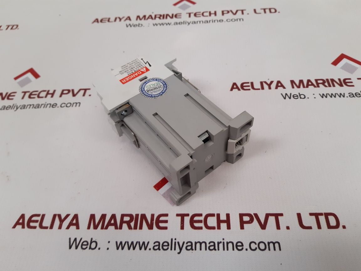 Hyundai heavy industries hmt 31 control relay 24v
