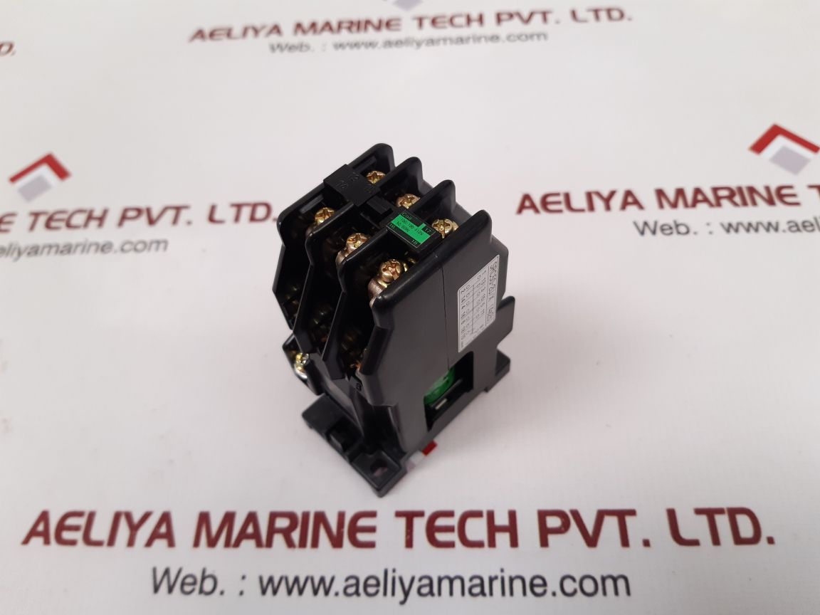 Fuji electric src50-2u/x (4a2b) auxiliary relay New
