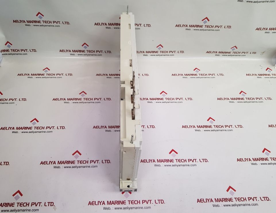 Abb xr00 cable shroud xrm100bs
