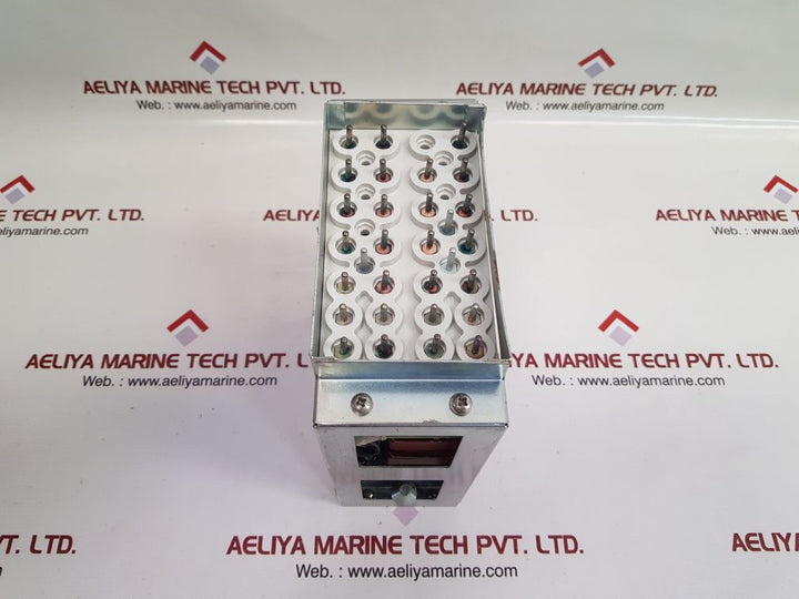 Stromberg/abb spaj 3c5 j3 time relay 17...40v- 

