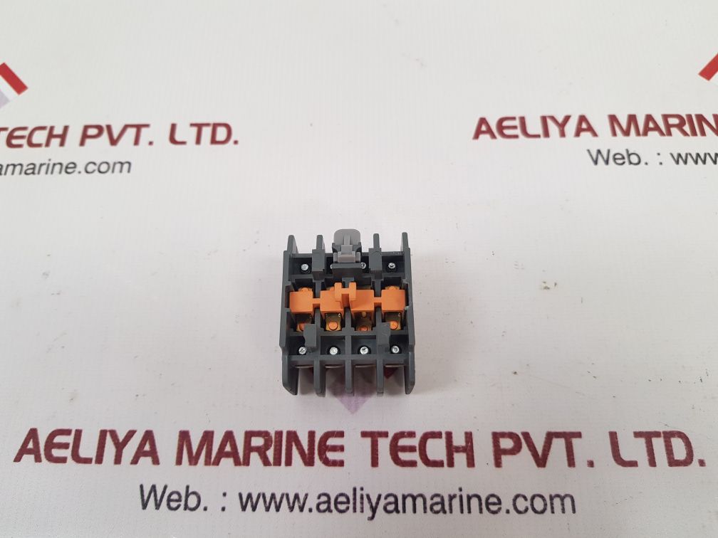 Hyundai uab 13 aux. contact block