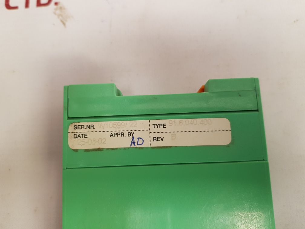 Phoenix contact 91.6.040.400 rev: b isolated interface converter
