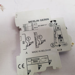 Merlin gerin sd 26927 multi9 alarm switch
