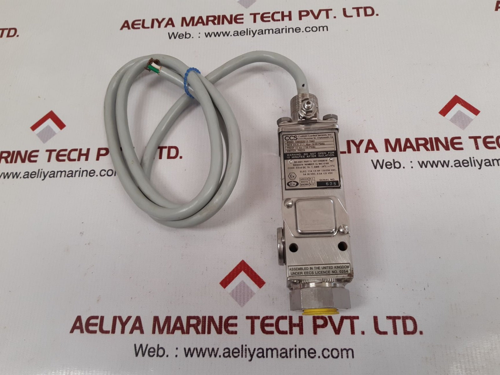 Custom Control Sensors 6905Gze12-7042 Series Pressure Switch New